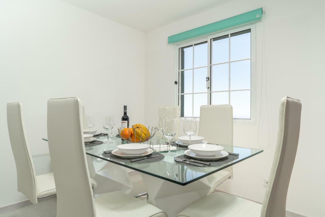 Casa Campos , Modern Two Bedroom House In Loreto Achada de Cima