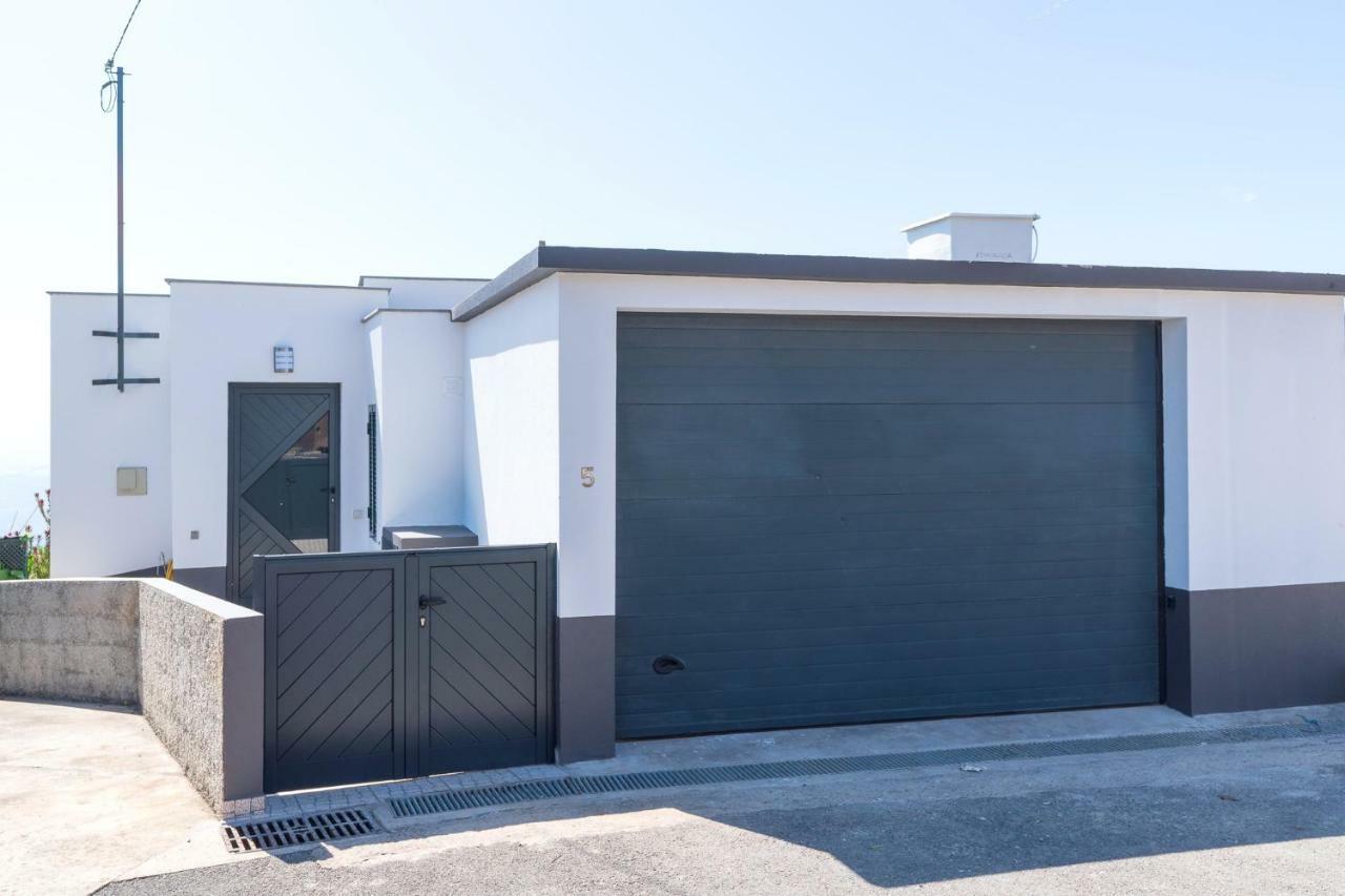 Casa Campos , Modern Two Bedroom House In Loreto Holiday home Achada de Cima